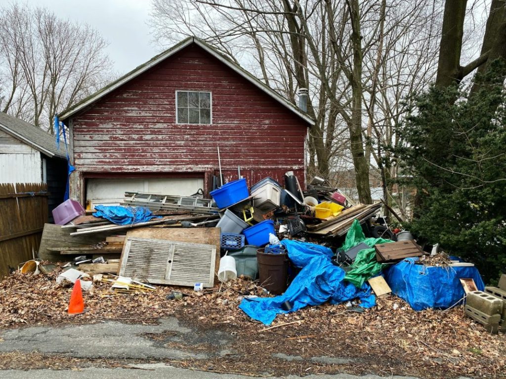 The Hidden Problems of Junk Accumulation in American Homes and How Junk Removal Services Can Help